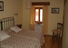 Habitación Naranja