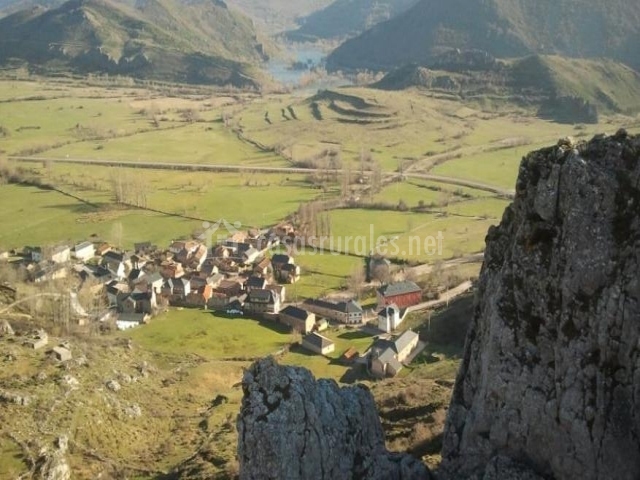 Días de Luna en Sena De Luna (León)