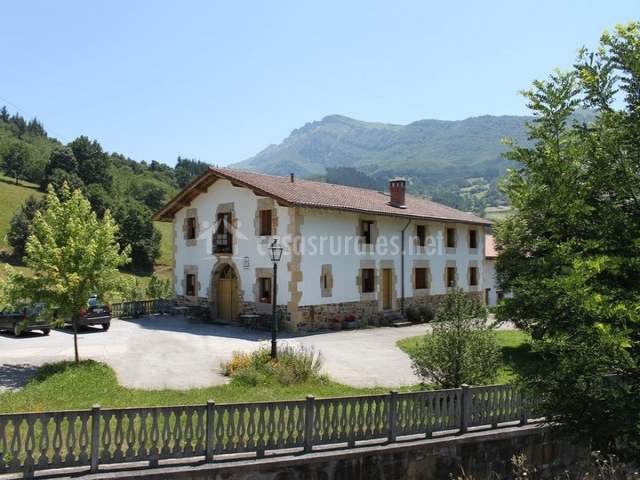 Caserío Arregi, Oñati - Disponibilidad y reservas 2024 - Casasrurales.net
