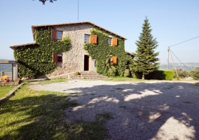 Salón con chimenea