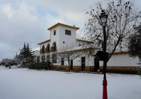 Salón con chimenea