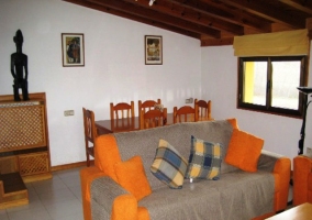Fachada por detrás