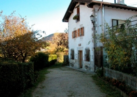 Casa Rural Zubiarena