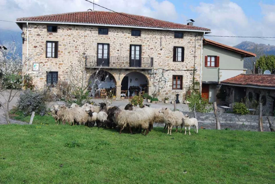 Agroturismo Uxarte