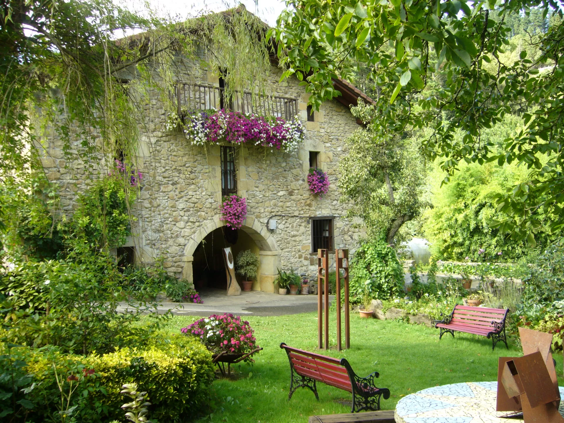 Caserío Garro