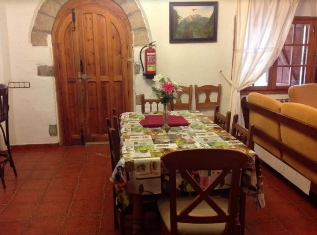 Comedor tras la zona de descanso