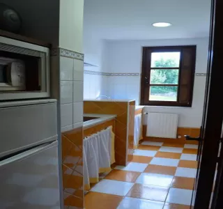 Apartment 4 Pax