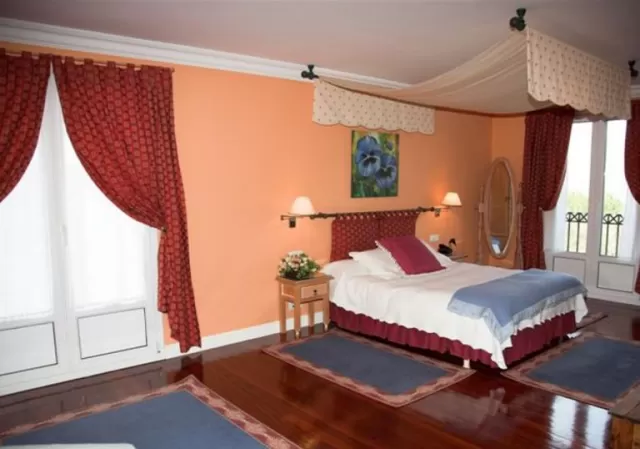 Suite izaro