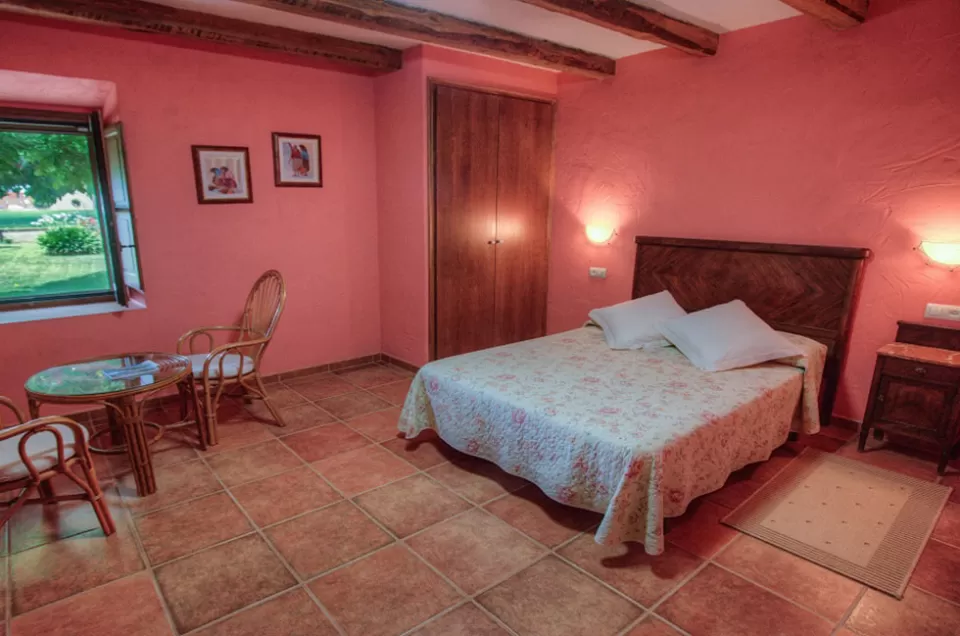Habitación doble con baño