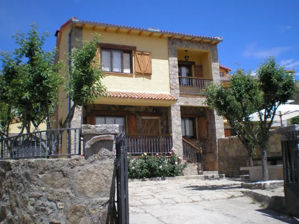 Casa Tinao de Gredos