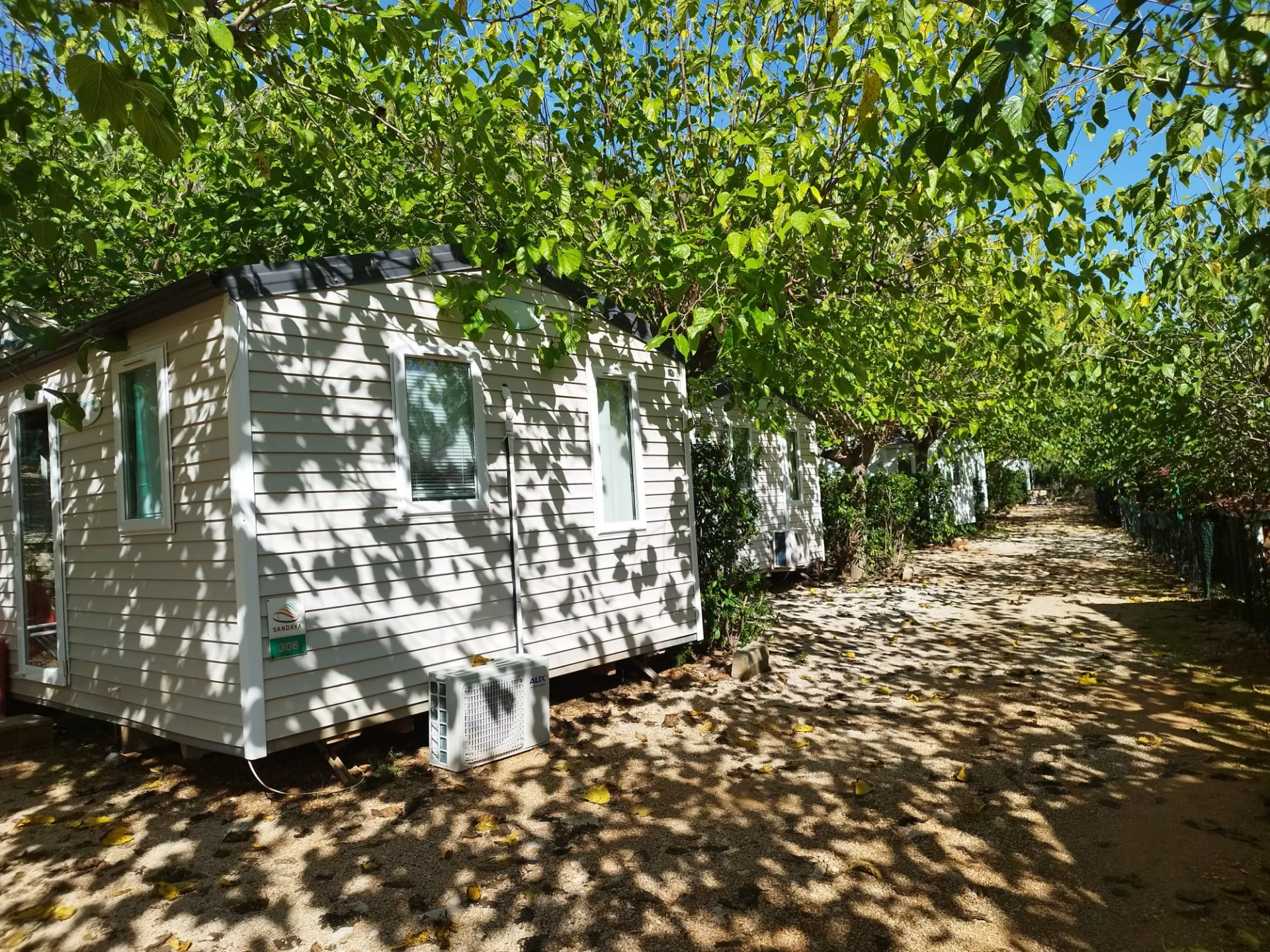 Bungalow 2018- C