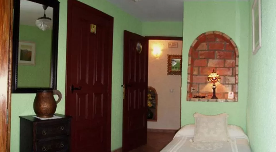 4 La Ermita