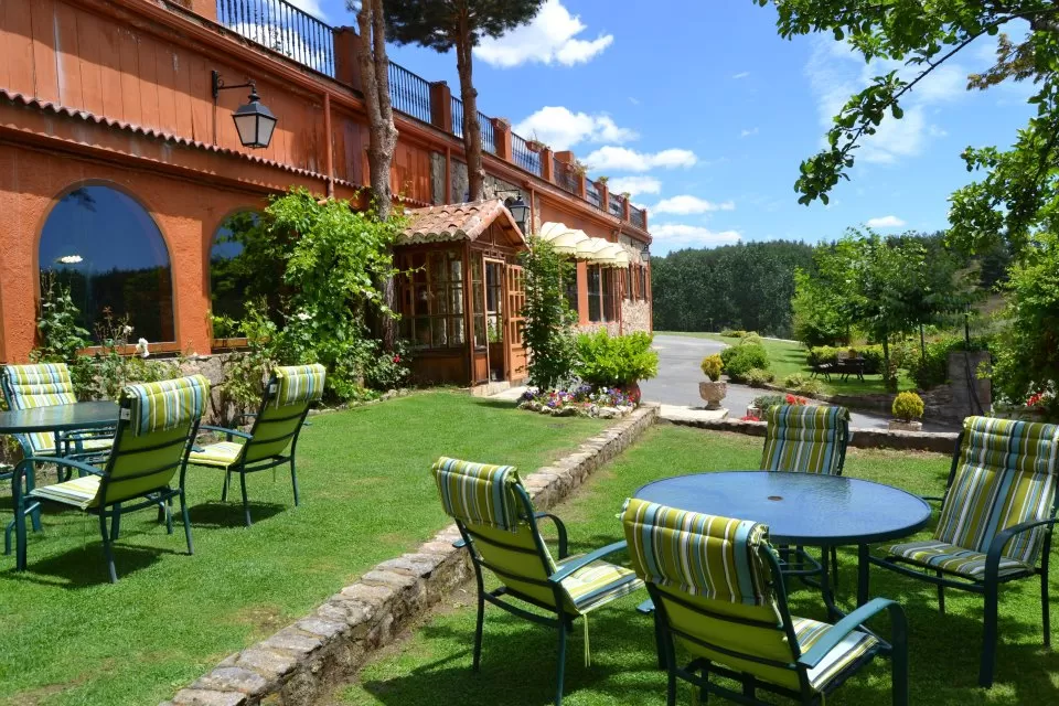 Hostal Almanzor