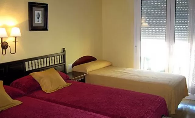Triple room