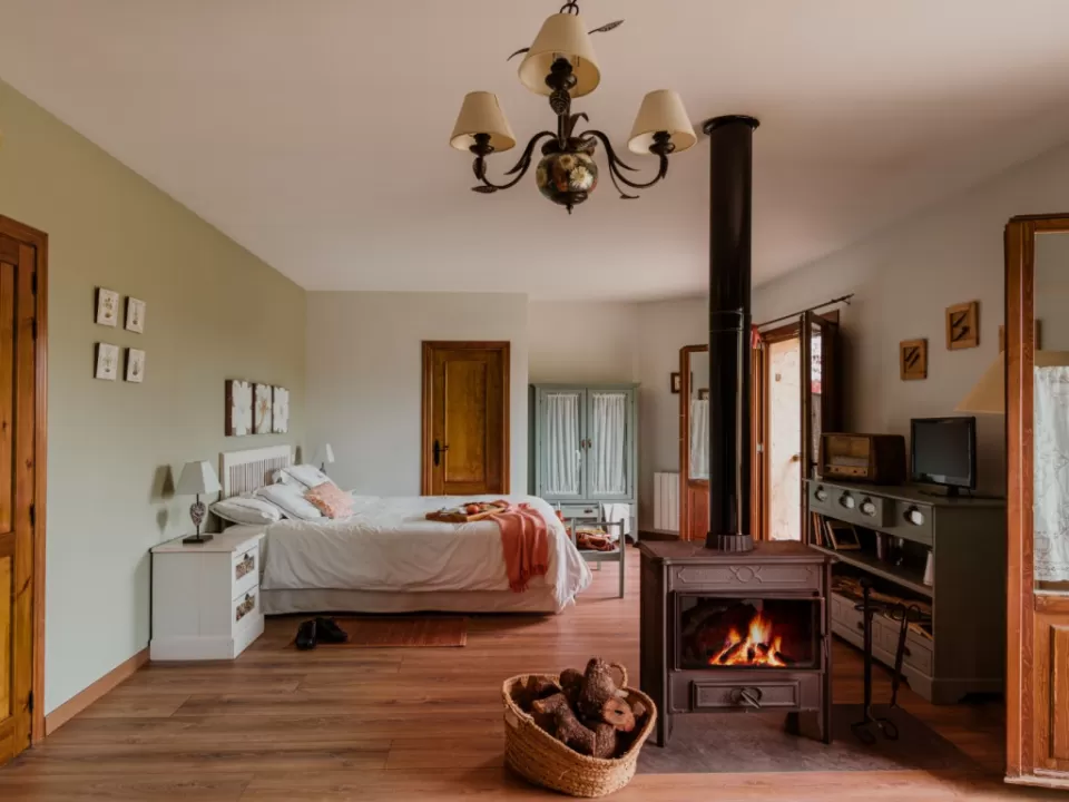 Suite- Apto 2 Pax 1 Hab (Cama Matrimonio)