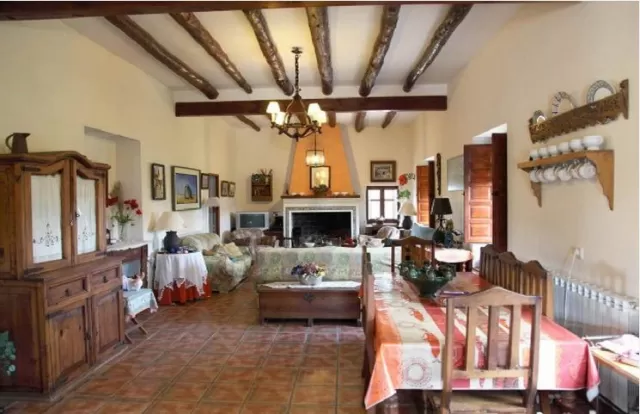 El Capricho