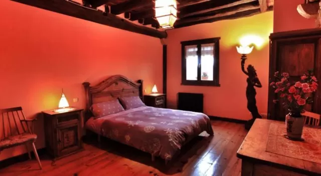 Habitación Naranja II