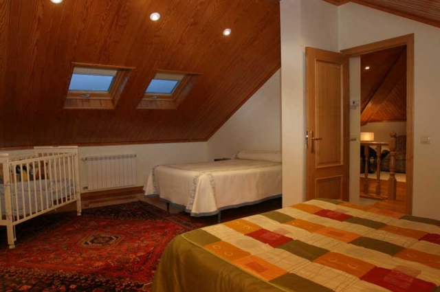 Dormitorio abuhardillado 