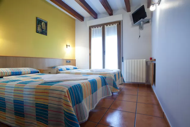 Dormitorio doble 6