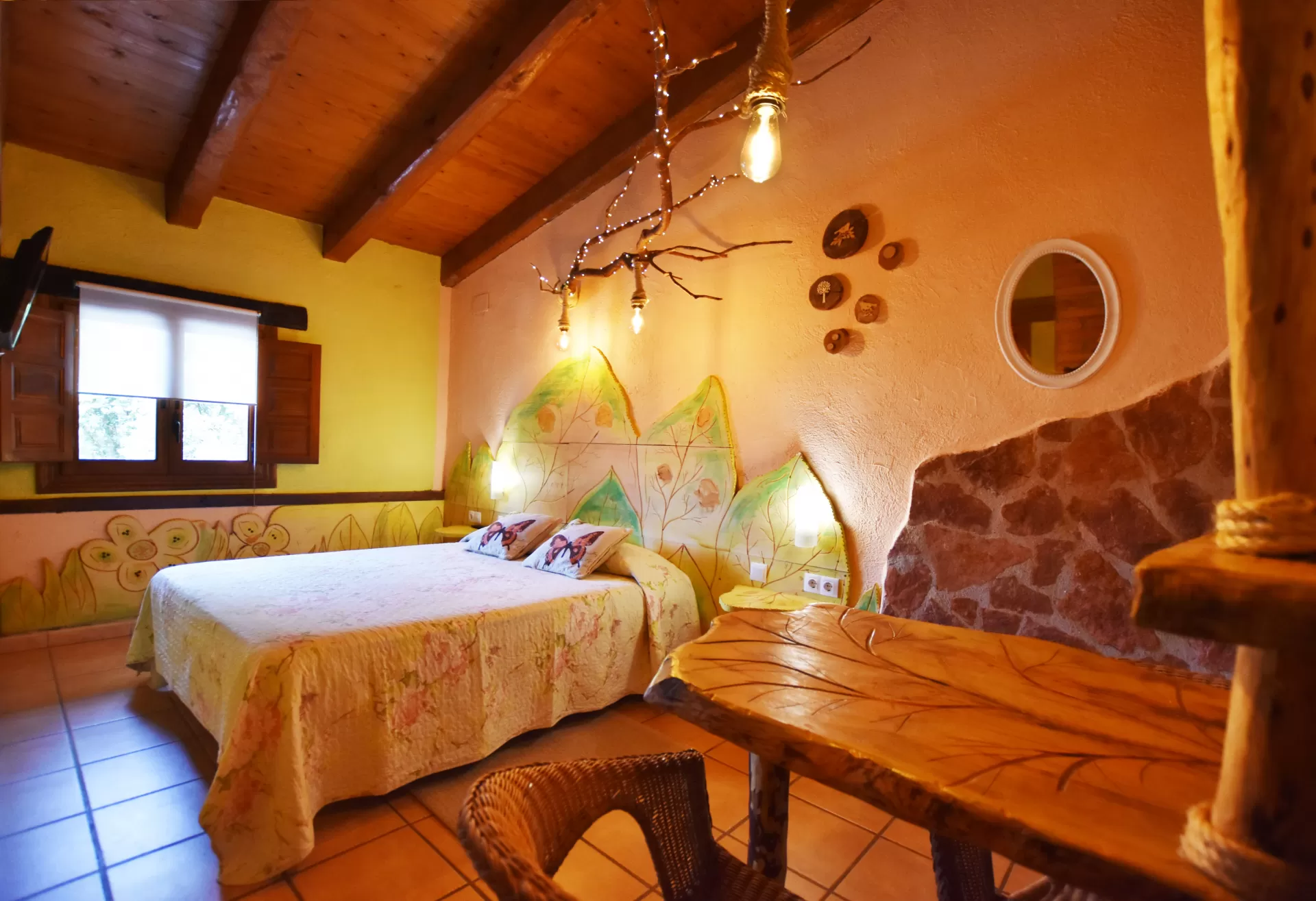Habitación rural con jacuzzi