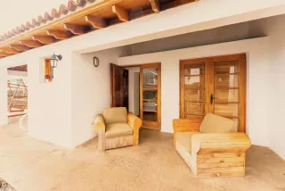 CR Tanquera- Chalet Naranja