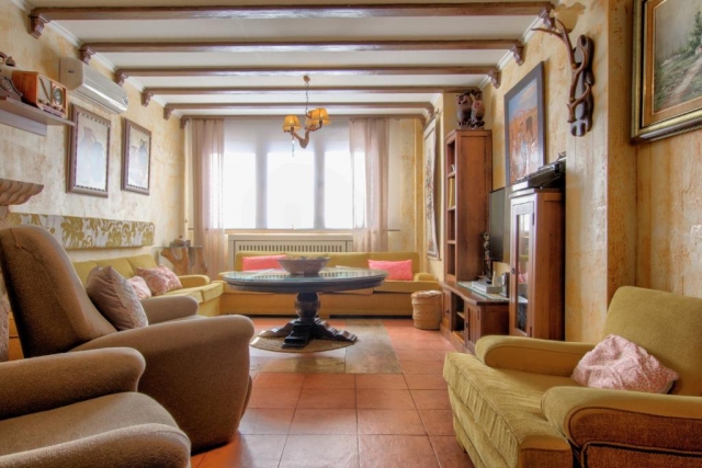 Sala con tele de plasma