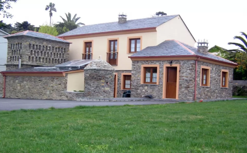 Apartamentos Rurales El Ciprés