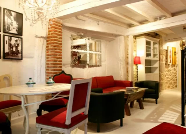 La Casa Cantada