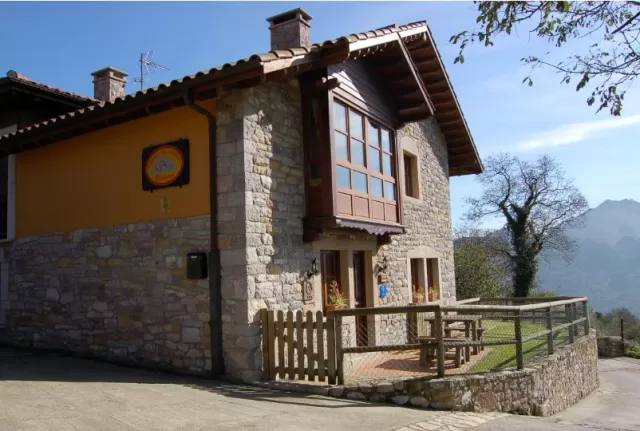 Casa de Aldea Peñanes I