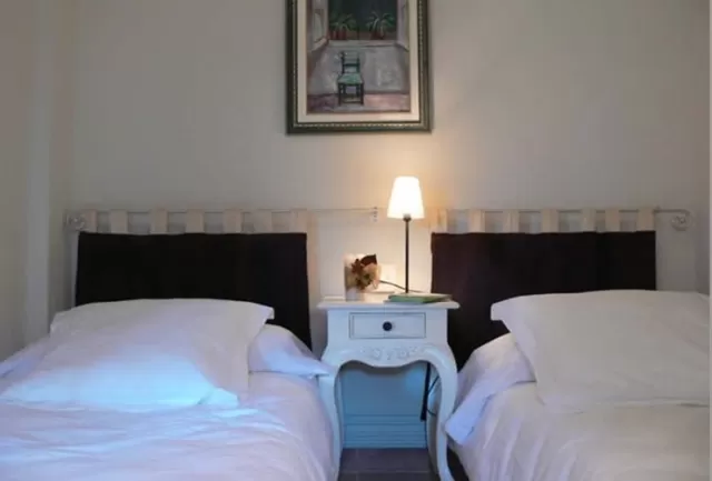 Dormitorio doble 4