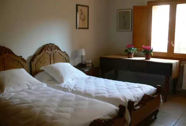 Dormitorio doble 5