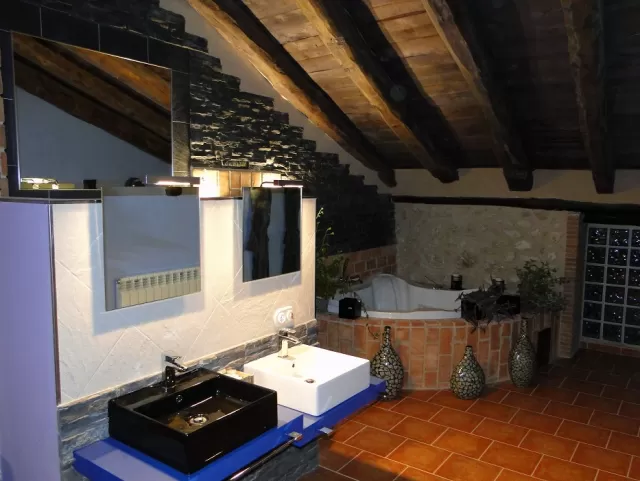 Suite abuhardillada
