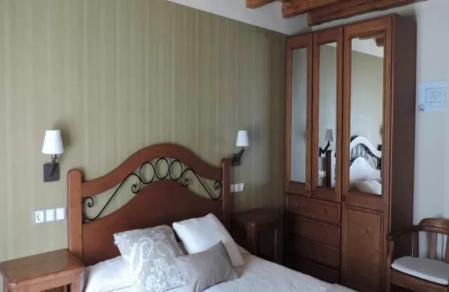 Cajol Room