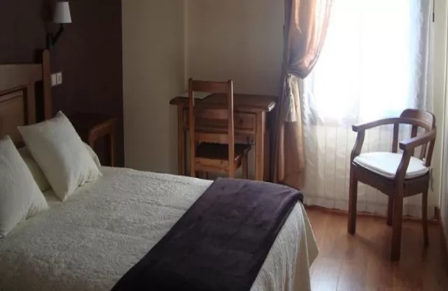 Ainielle Room