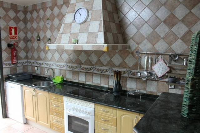 Cocina amplia 