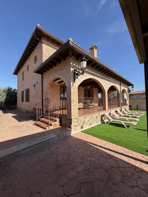Casa y porche
