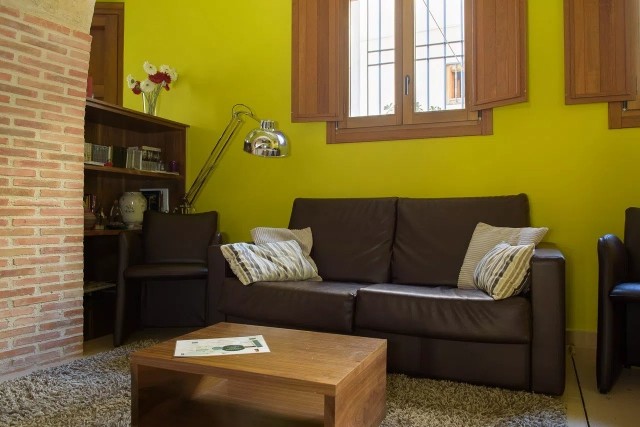 Sala de estar con sillones