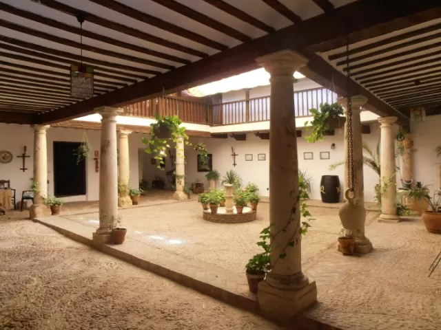 Patio del Siglo XVI