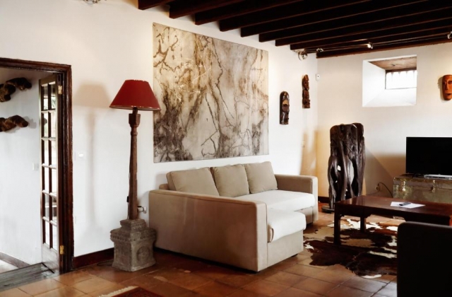 Sala de estar con sillones