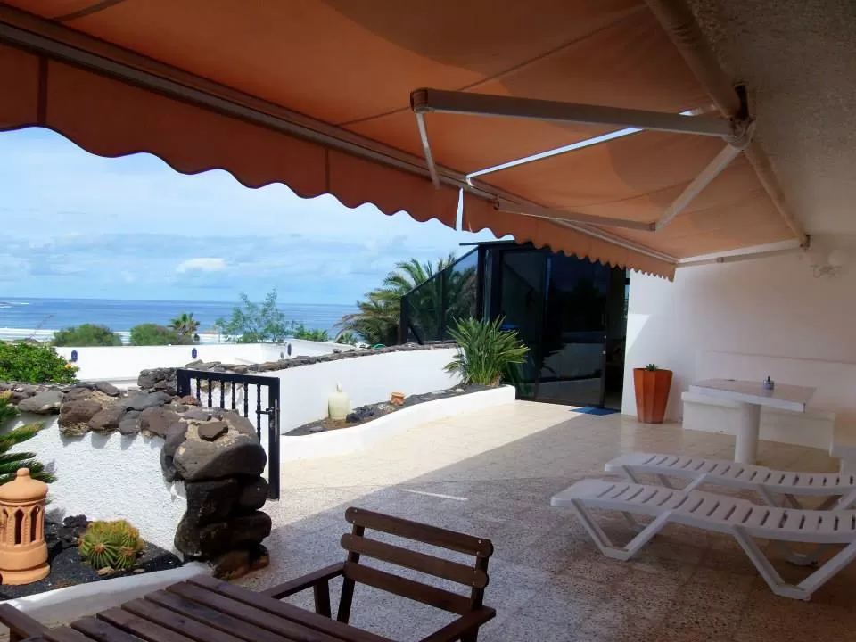 Bungalow de 2 dormitorios y 1 baño con piscina