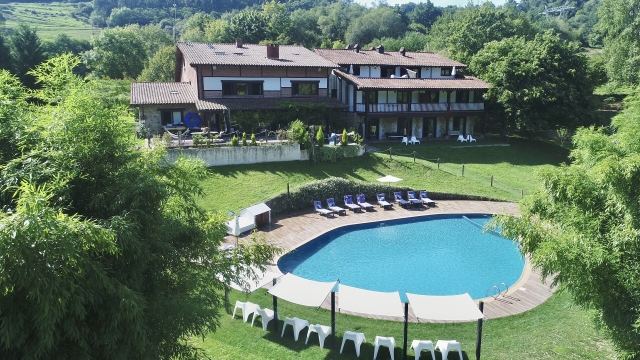 La Casona - Solaz de los Cerezos