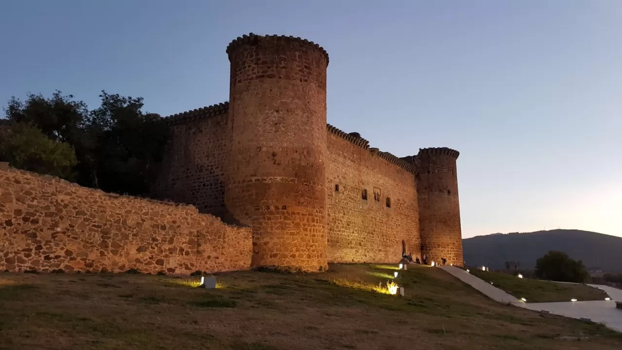 Marifé Mateos San Felipe en su estacia en Colirrojo - Los Sitios de Aravalle 769_3