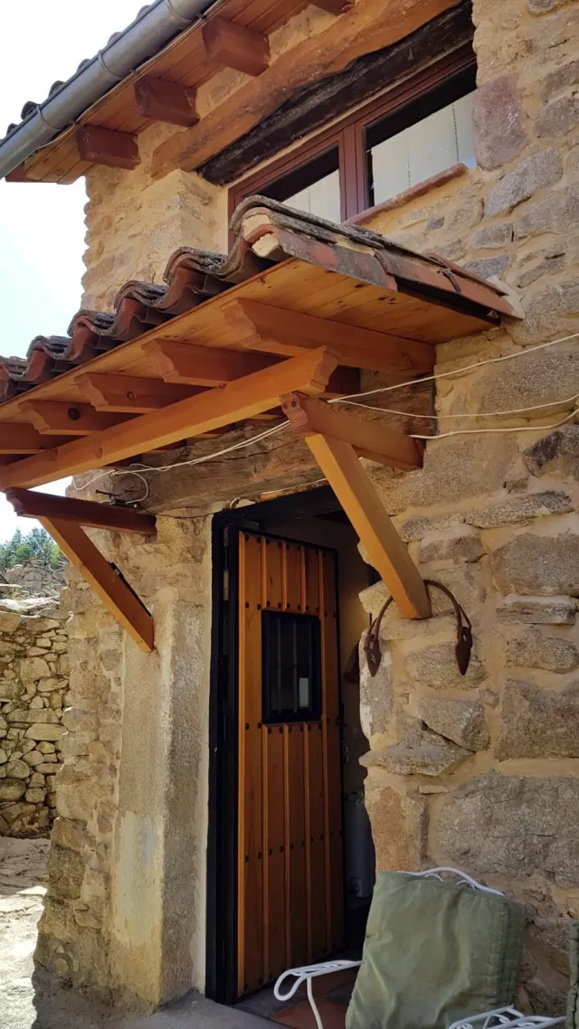 Marifé Mateos San Felipe en su estacia en Colirrojo - Los Sitios de Aravalle 769_2