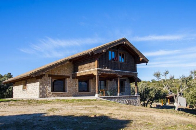 Vistas de la casa con terraza