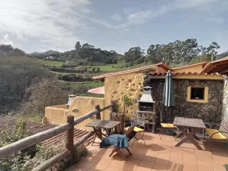 FRANCISCO JAVIER RODRIGUEZ LEMES en su estacia en Casa El Castañar 3624_2