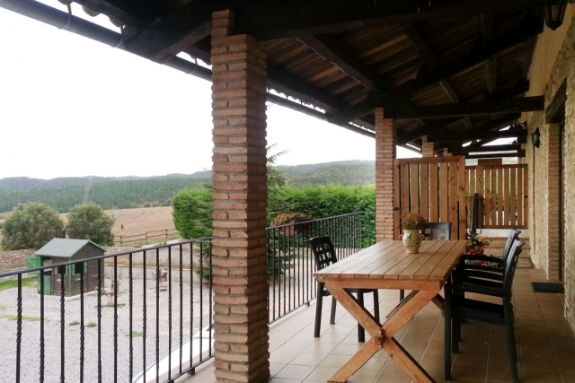 Amplia terraza con vistas