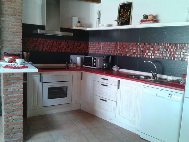 Cocina con encimera 