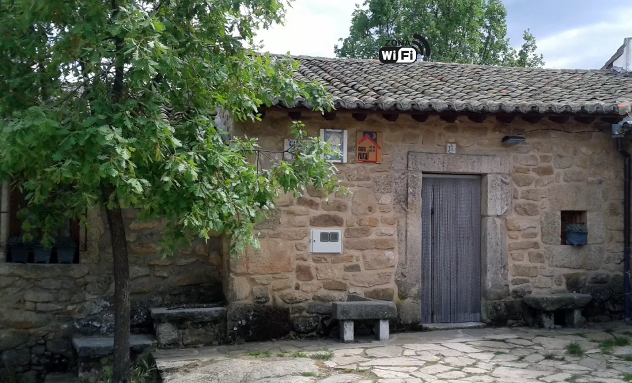 Vivegredos / Casa Tía Clotilde