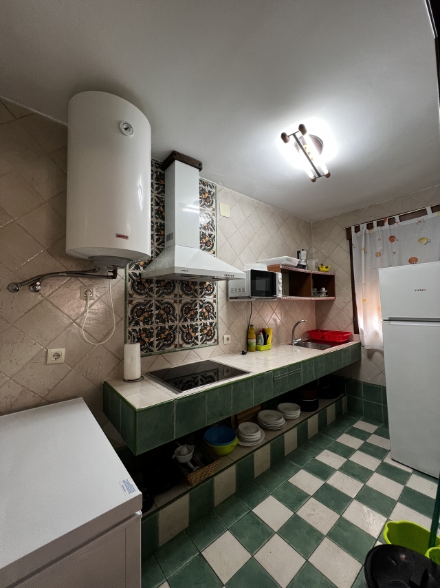 Cocina con menaje