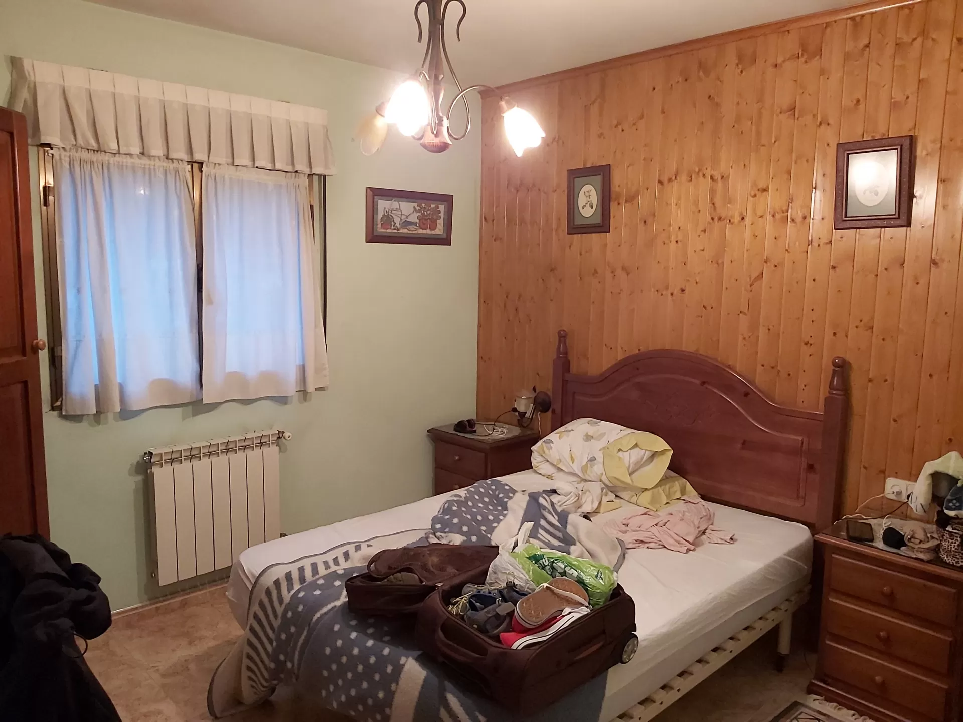 Carlos en su estacia en Apartamentos La Veiga 1545_4